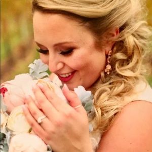 Meet your Posher, Alicia